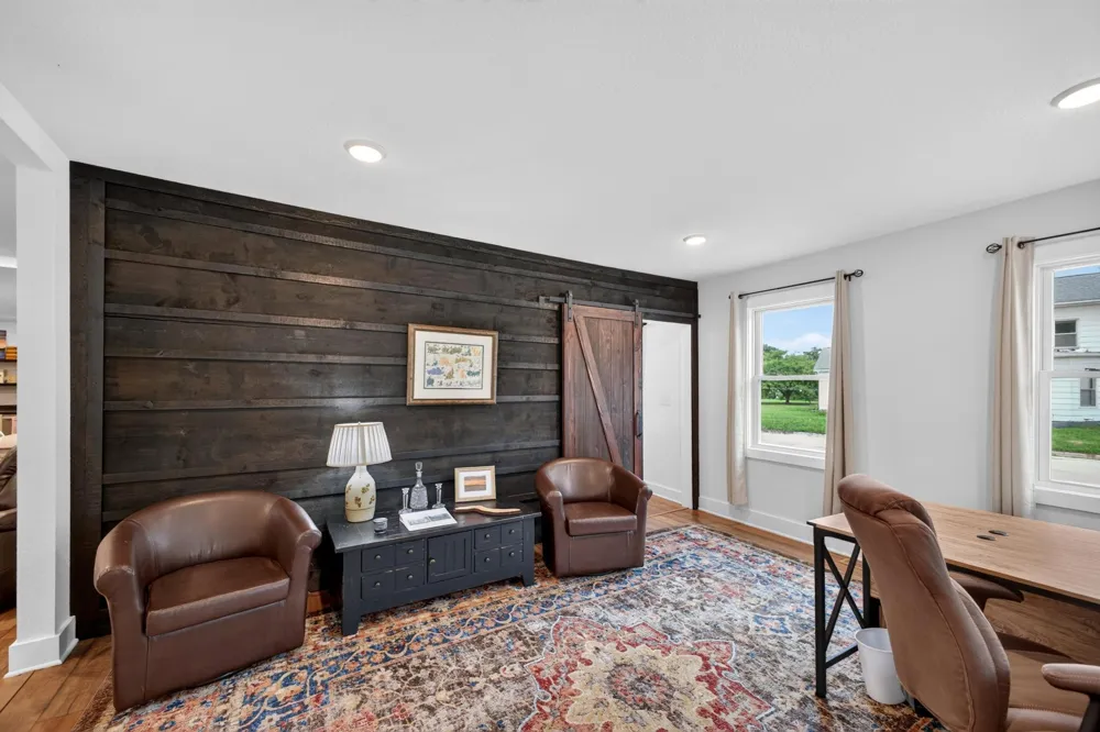 802 S Garden Street Lake City, MN 55041
