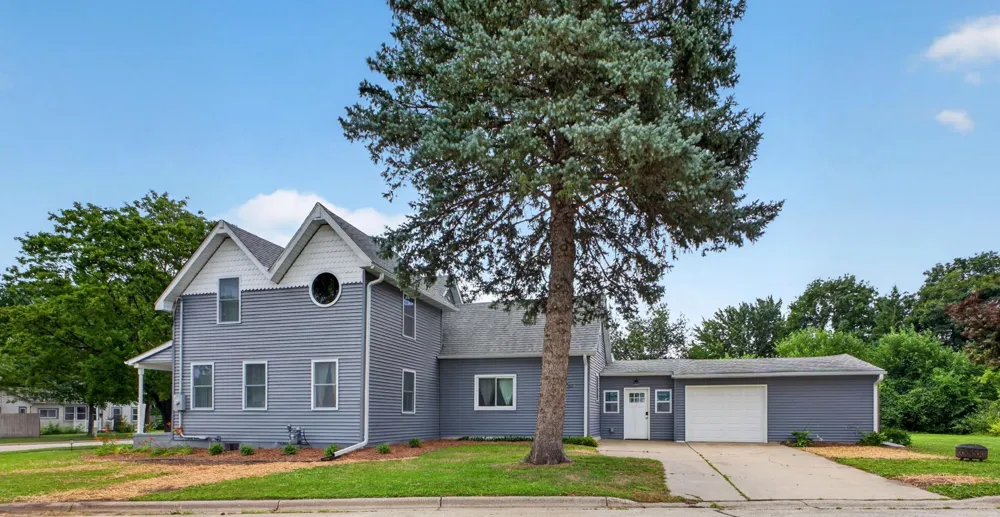 802 S Garden Street Lake City, MN 55041
