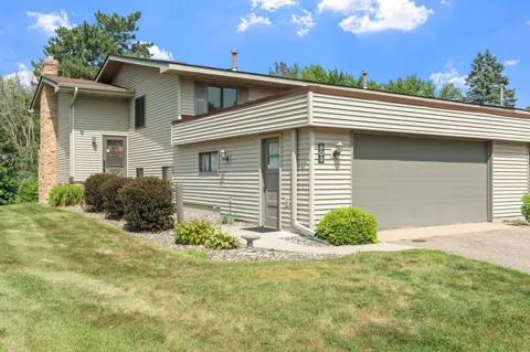903 Shirlee Lane