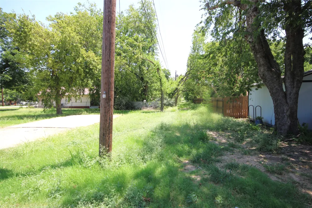 523 W 4th Street Justin, TX 76247