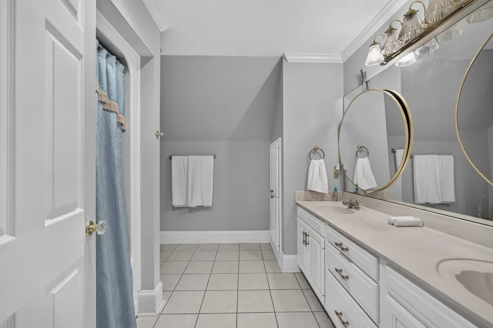 135 Clayton Ln Fayetteville, TN 37334