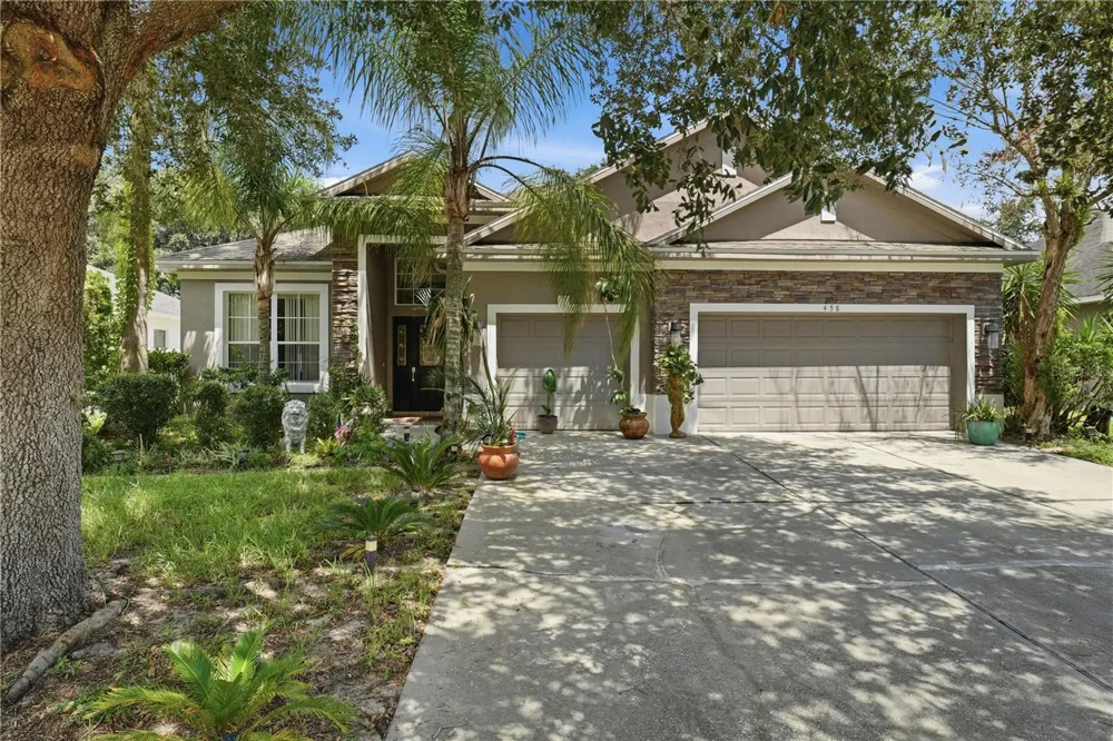 458 WOODFORD DRIVE Debary, FL 32713