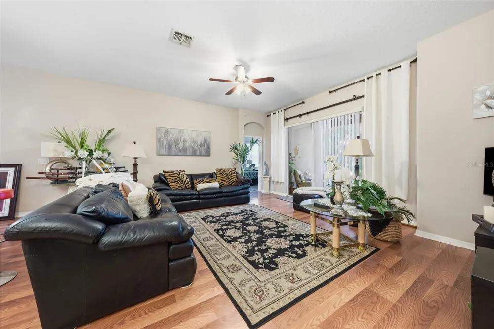 458 WOODFORD DRIVE Debary, FL 32713