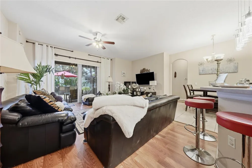 458 WOODFORD DRIVE Debary, FL 32713