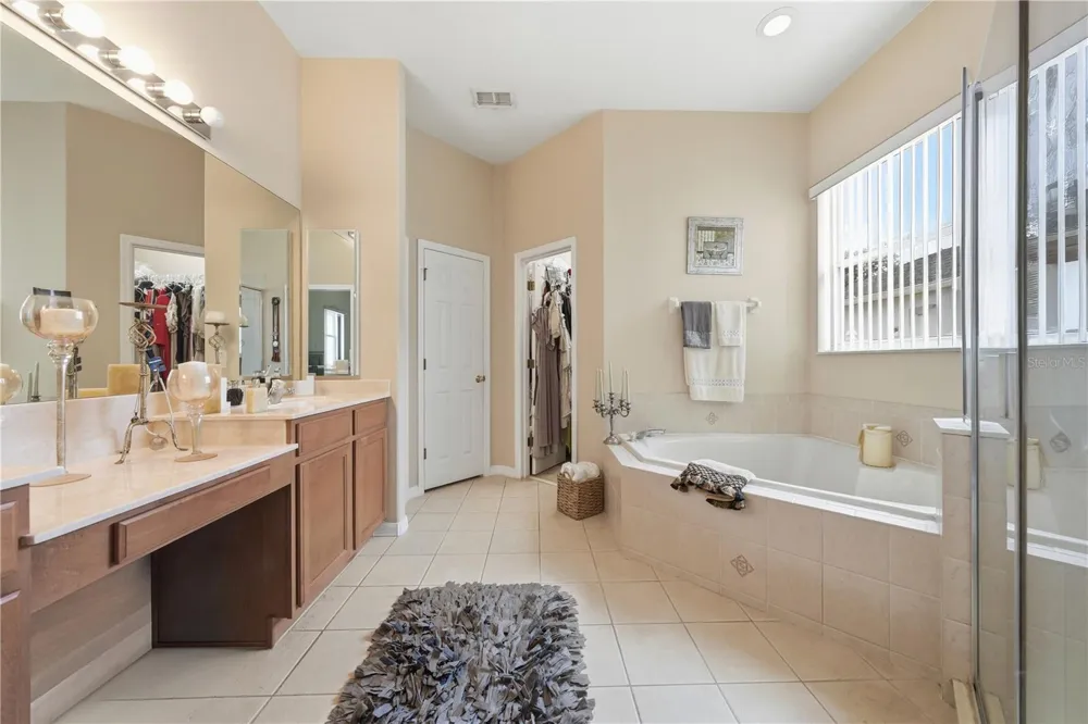458 WOODFORD DRIVE Debary, FL 32713