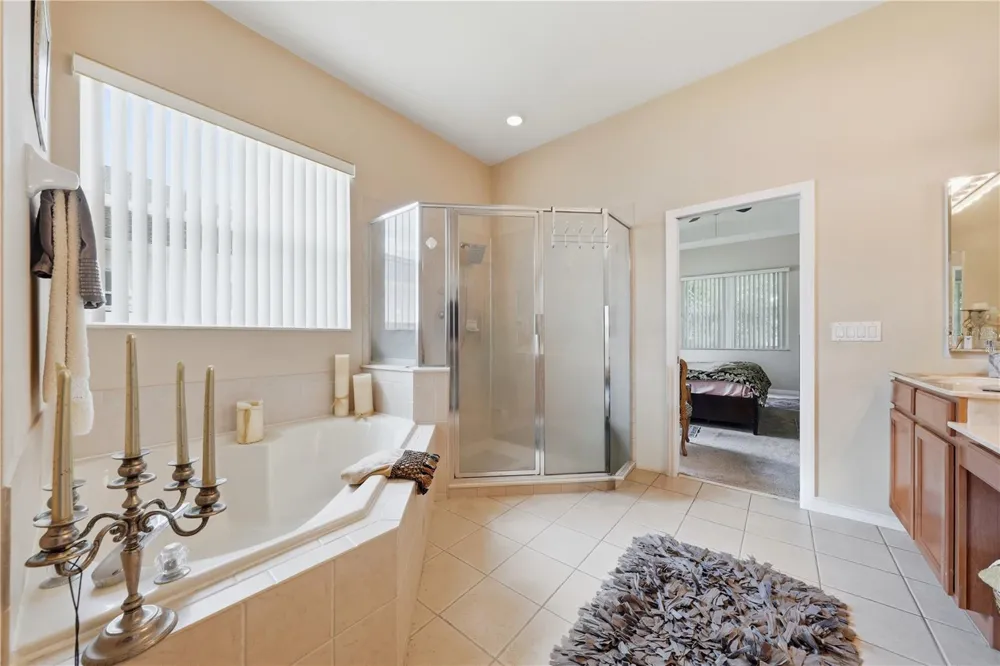 458 WOODFORD DRIVE Debary, FL 32713