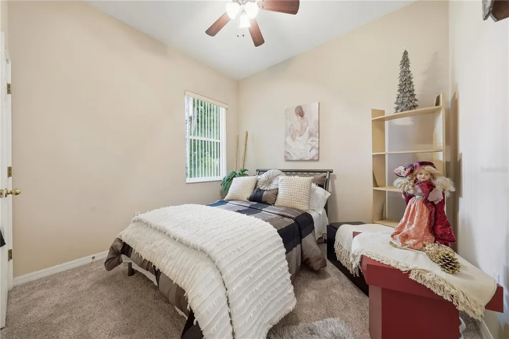 458 WOODFORD DRIVE Debary, FL 32713
