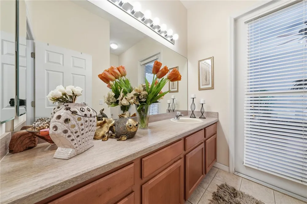 458 WOODFORD DRIVE Debary, FL 32713