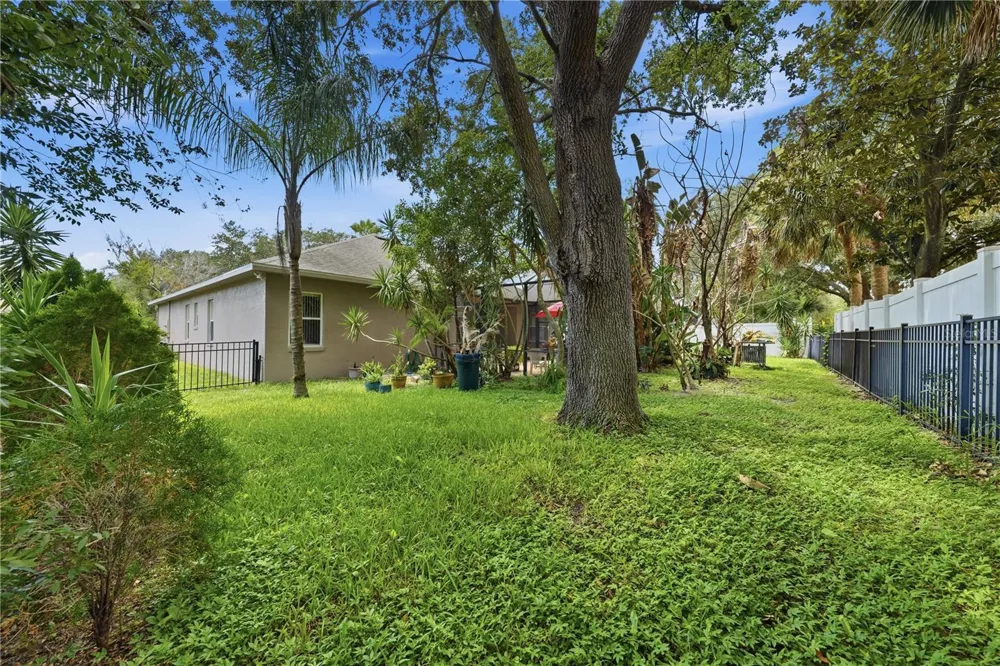 458 WOODFORD DRIVE Debary, FL 32713