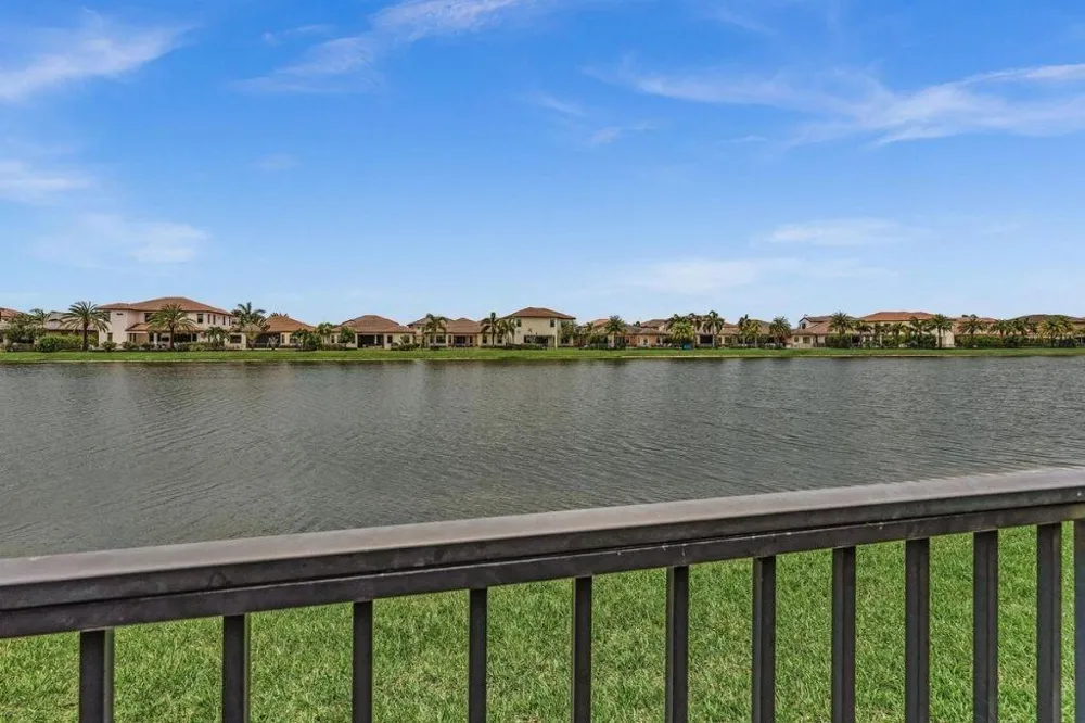 12143 S BAYPOINT CIRCLE Parkland, FL 33076