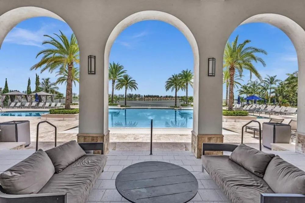 12143 S BAYPOINT CIRCLE Parkland, FL 33076