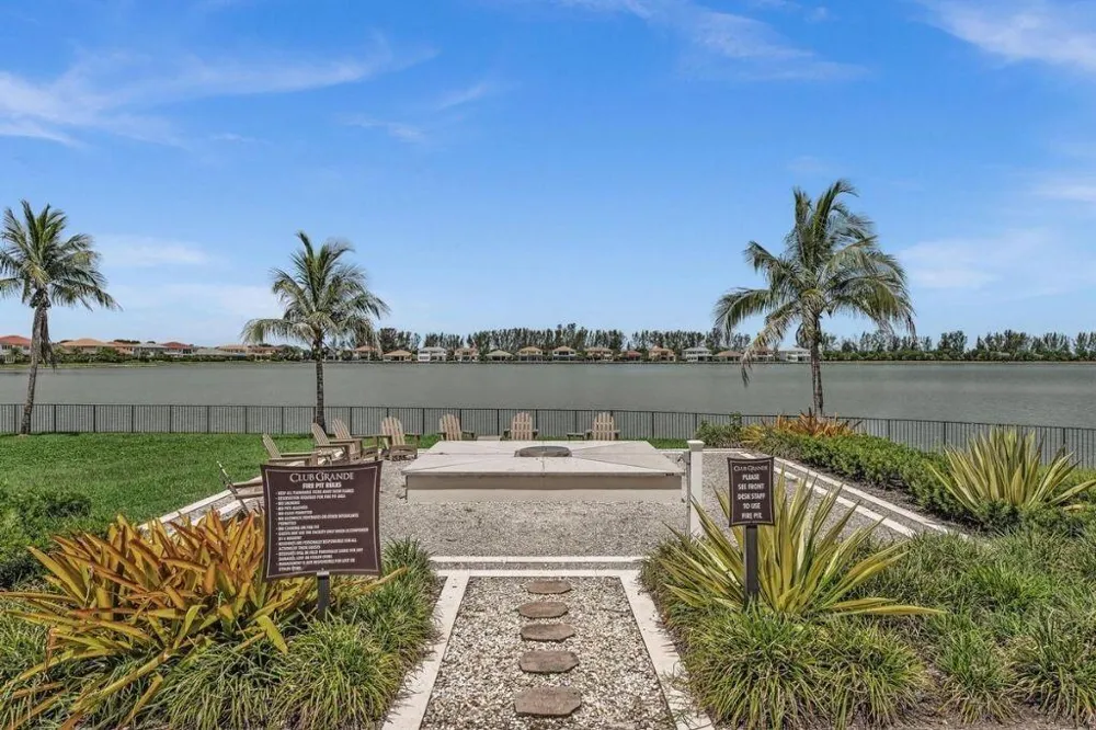 12143 S BAYPOINT CIRCLE Parkland, FL 33076