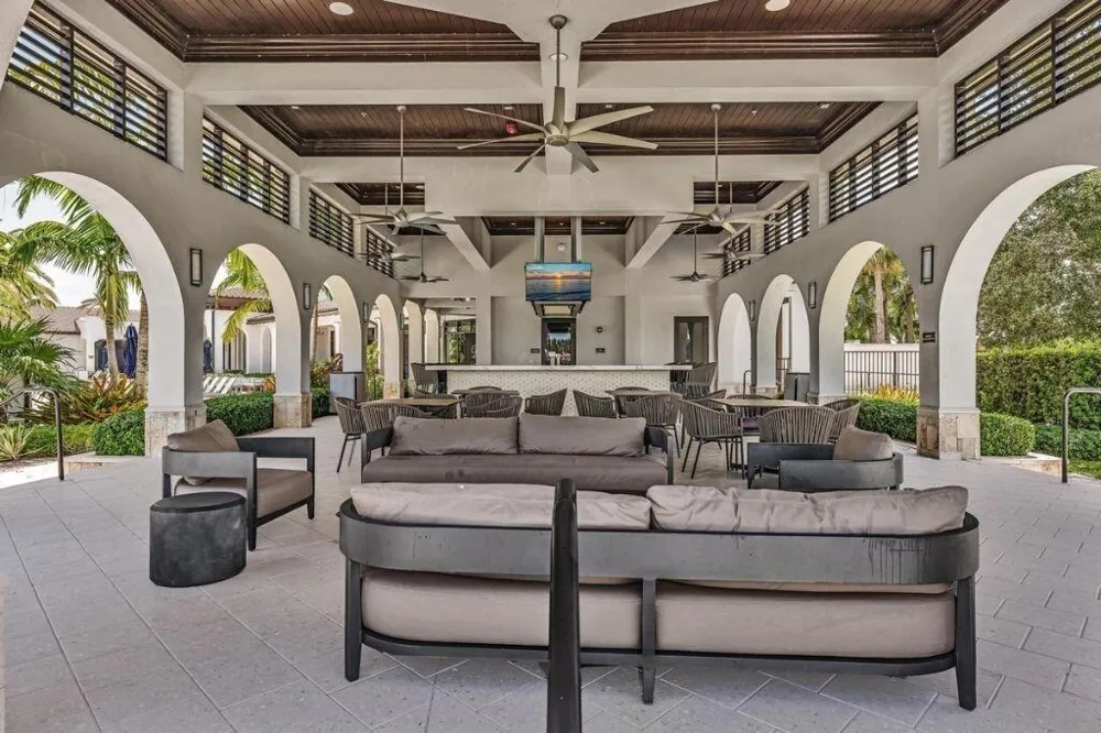 12143 S BAYPOINT CIRCLE Parkland, FL 33076
