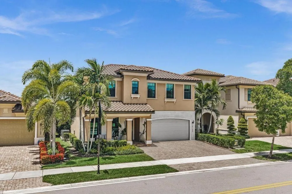 12143 S BAYPOINT CIRCLE Parkland, FL 33076