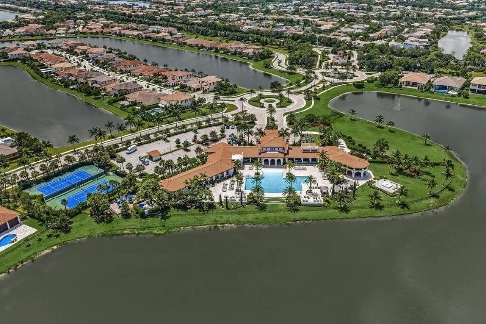 12143 S BAYPOINT CIRCLE Parkland, FL 33076