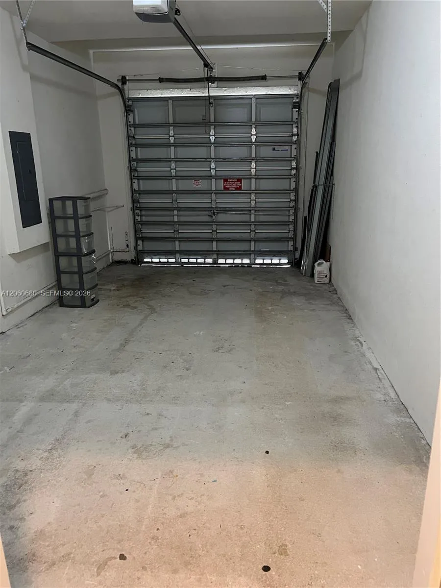 11440 NW 75th Ter Doral, FL 33178