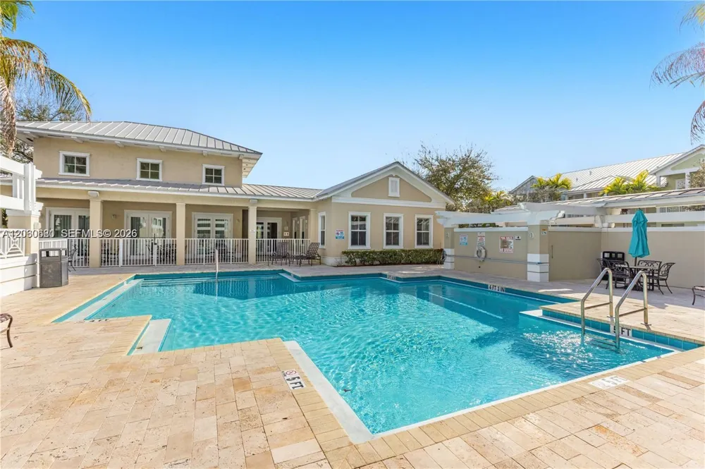 11440 NW 75th Ter Doral, FL 33178
