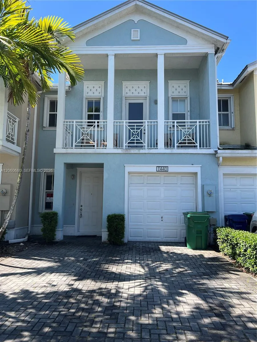 11440 NW 75th Ter Doral, FL 33178