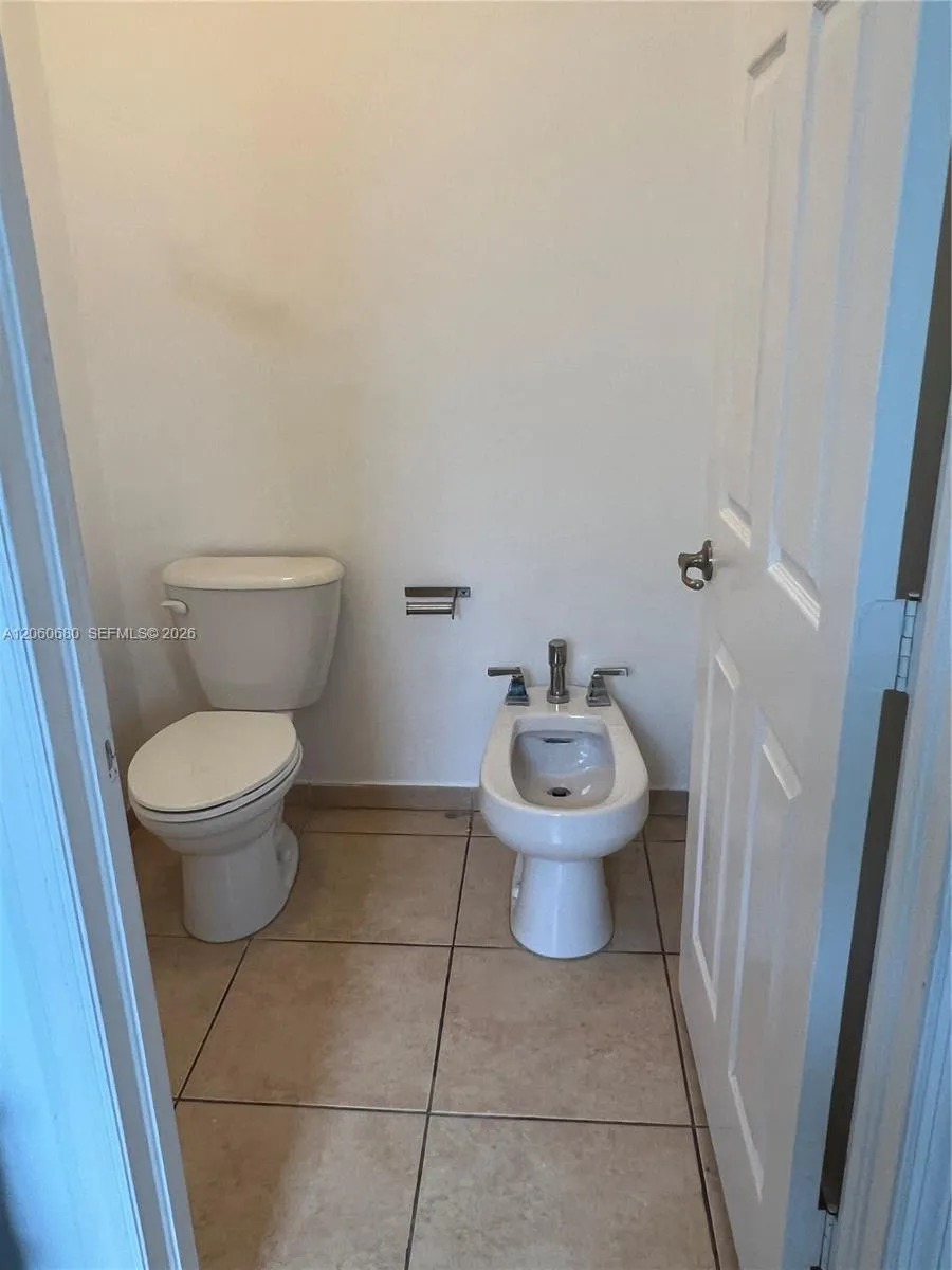 11440 NW 75th Ter Doral, FL 33178