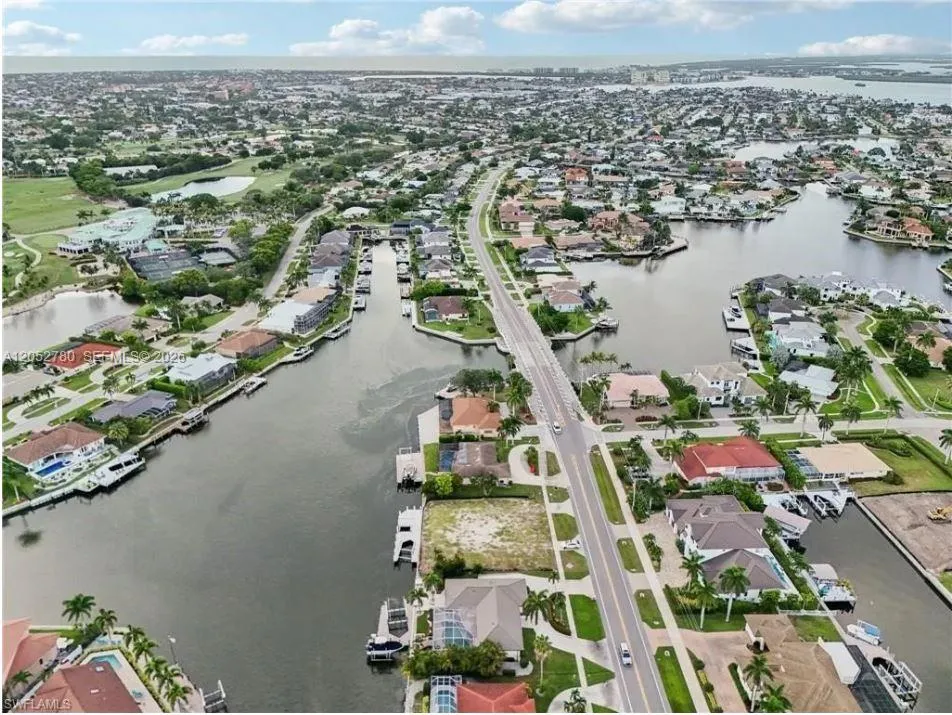 444 Barfield Dr Marco Island, FL 34145