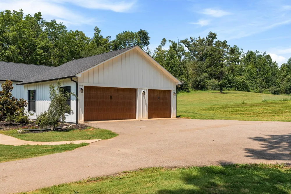 900 Ed Renfroe Cir Bath Springs, TN 38311
