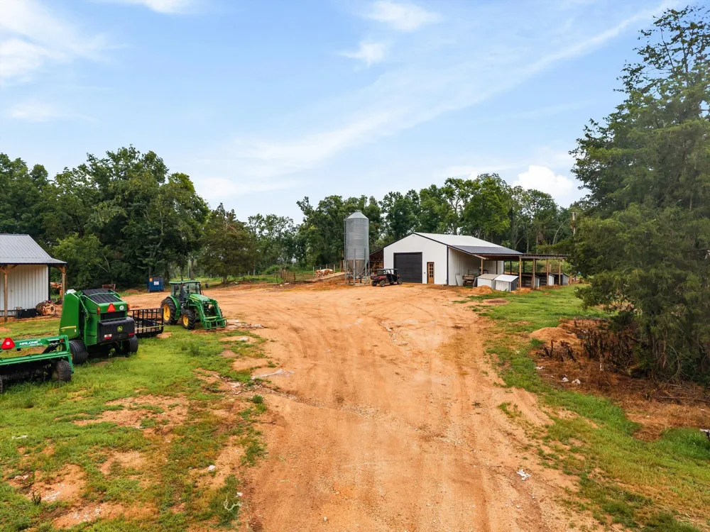 900 Ed Renfroe Cir Bath Springs, TN 38311