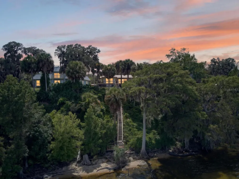 8445 NE 310TH AVENUE Fort Mc Coy, FL 32134