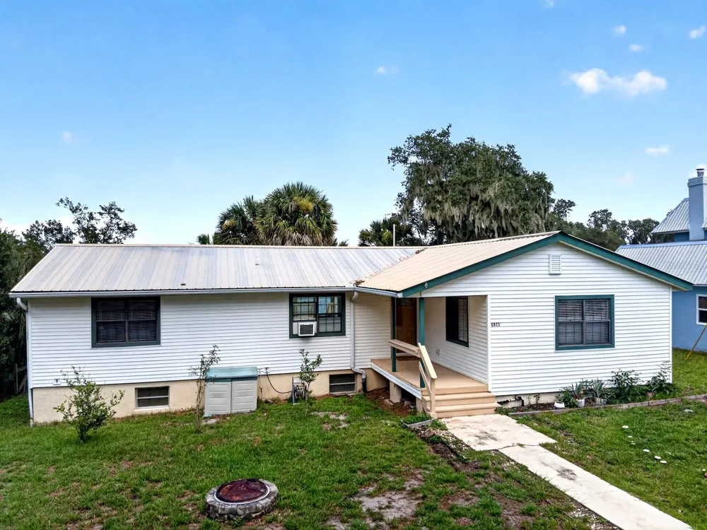 8445 NE 310TH AVENUE Fort Mc Coy, FL 32134