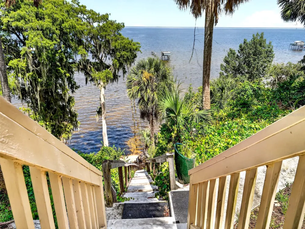 8445 NE 310TH AVENUE Fort Mc Coy, FL 32134