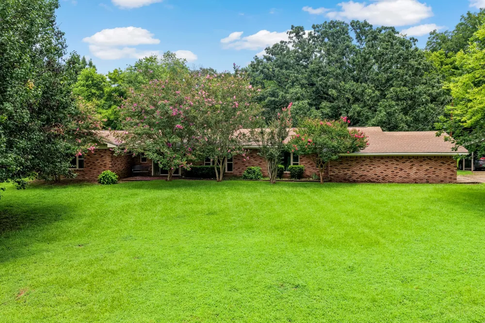 3054 Old Paris Road Mt Pleasant, TX 75455