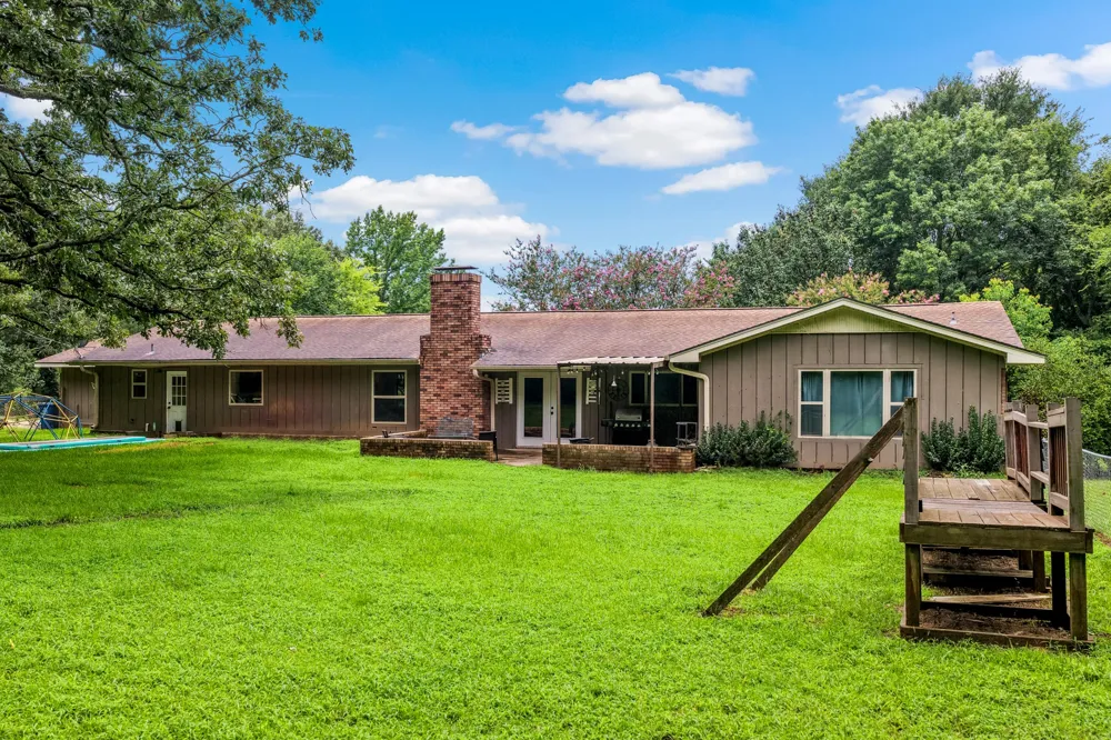 3054 Old Paris Road Mt Pleasant, TX 75455
