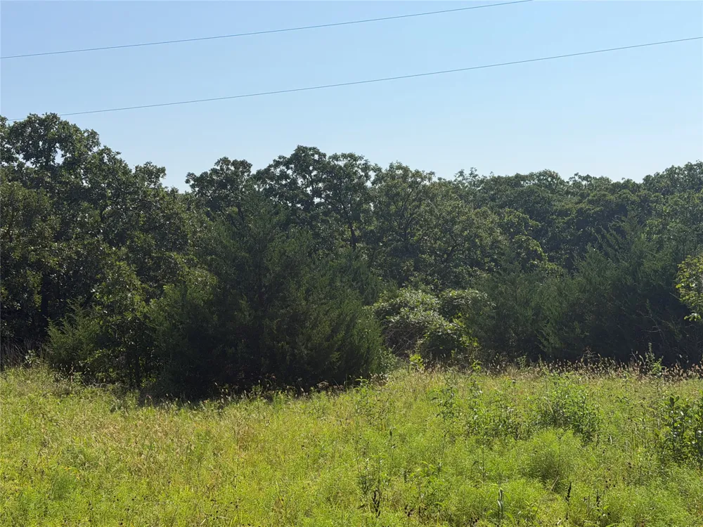 310 Private Road 2705 Road Bartlesville, OK 74003