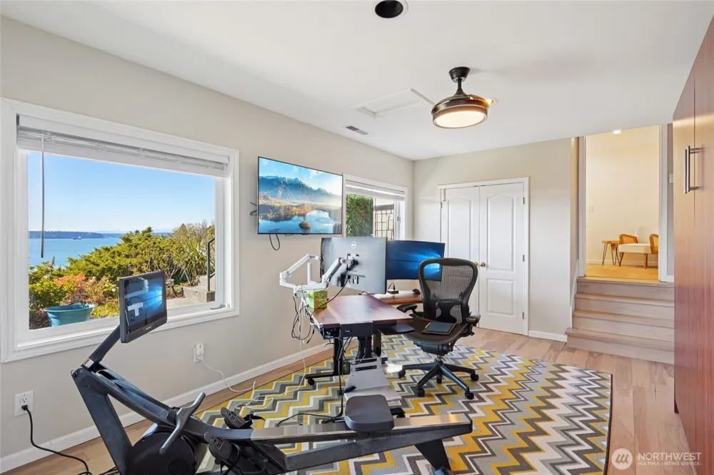 6412 E Side Drive NE #S Tacoma, WA 98422