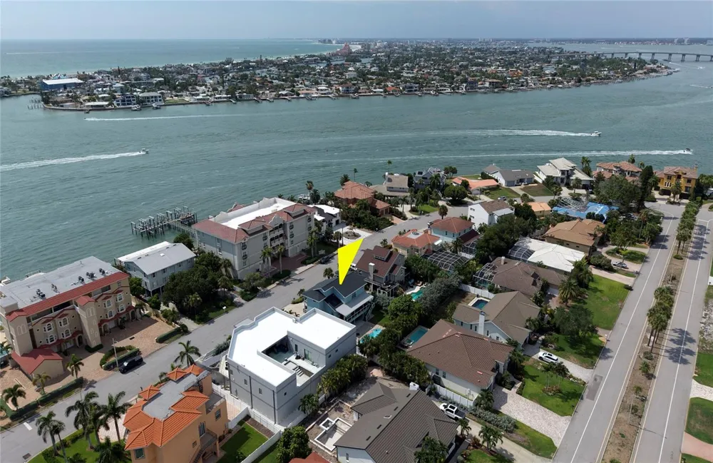 289 8TH AVENUE Tierra Verde, FL 33715