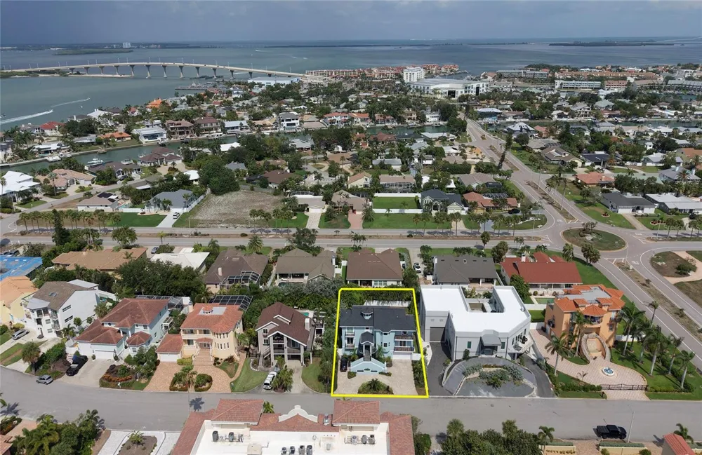 289 8TH AVENUE Tierra Verde, FL 33715