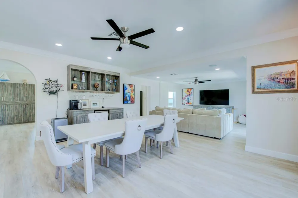 289 8TH AVENUE Tierra Verde, FL 33715