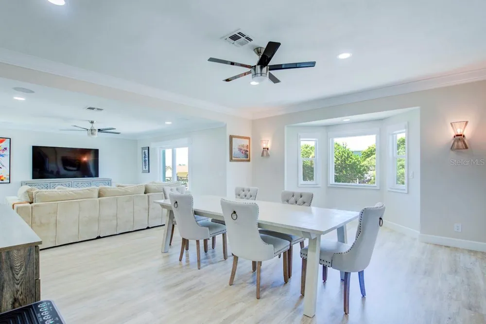 289 8TH AVENUE Tierra Verde, FL 33715