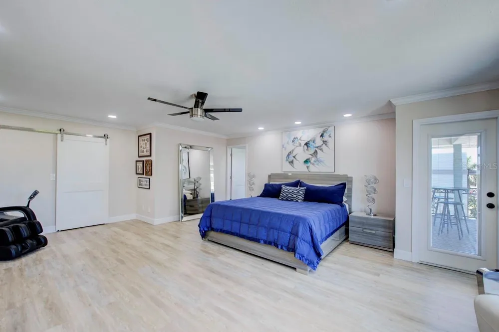 289 8TH AVENUE Tierra Verde, FL 33715