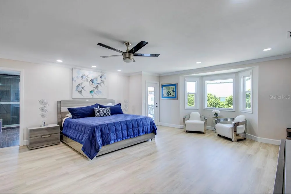 289 8TH AVENUE Tierra Verde, FL 33715