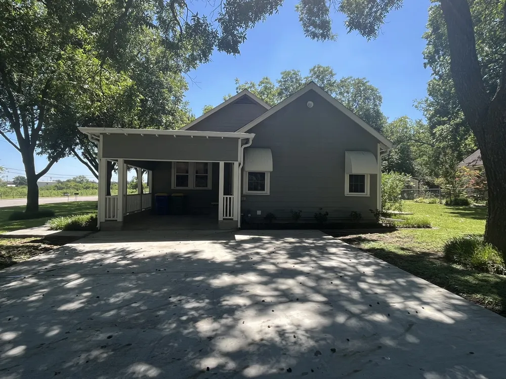 1100 E Franklin Street Hillsboro, TX 76645