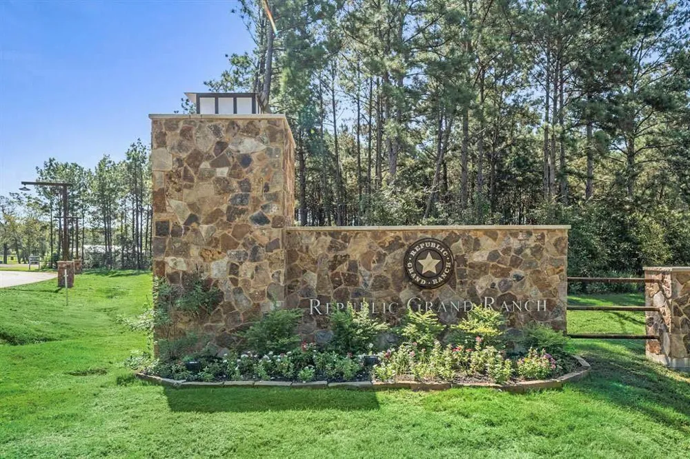 15268 Forest Grove Drive Willis, TX 77378