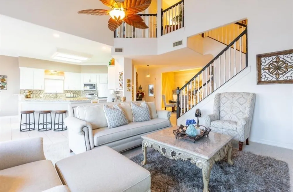 423 Hana Drive Tiki Island, TX 77554