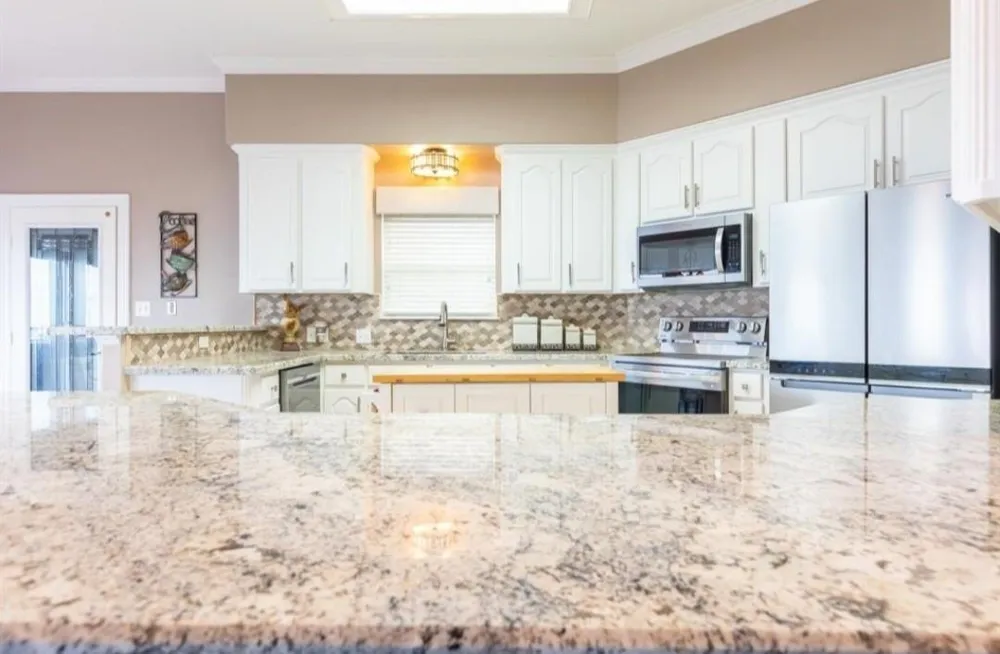423 Hana Drive Tiki Island, TX 77554
