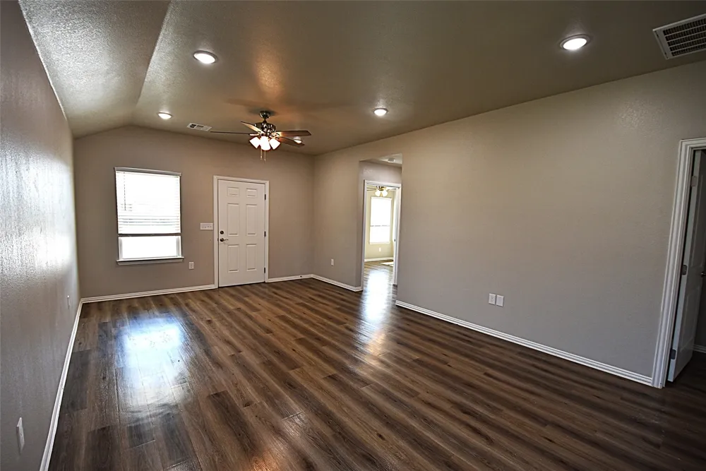 820 Elm Street Seminole, OK 74868
