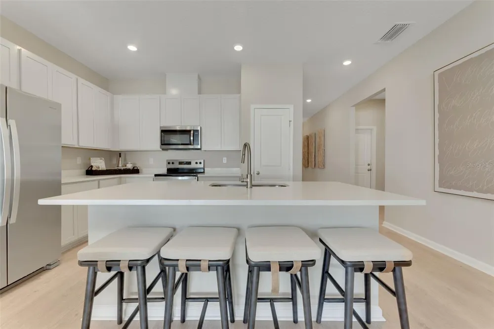 296 MEREDITH BOULEVARD Winter Haven, FL 33881