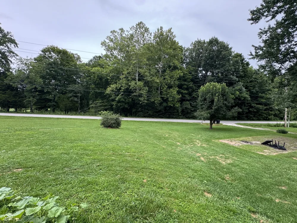 2282 925 W Norman, IN 47264