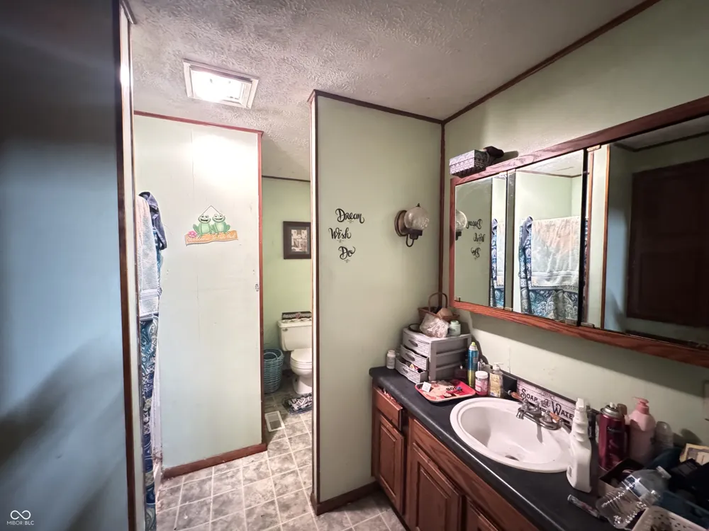 2282 925 W Norman, IN 47264