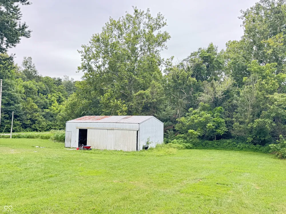 2282 925 W Norman, IN 47264