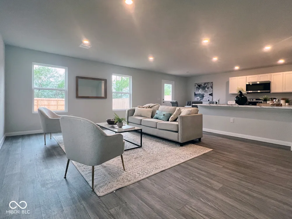 344 Audrey Austin, IN 47102