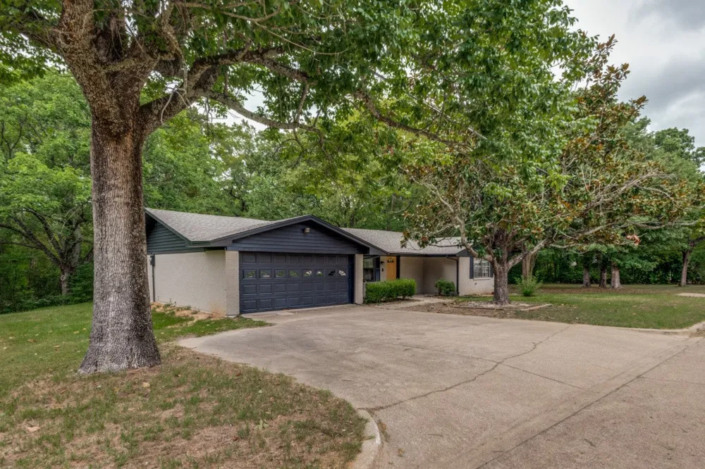 1311 Forrest Drive Canton, TX 75103